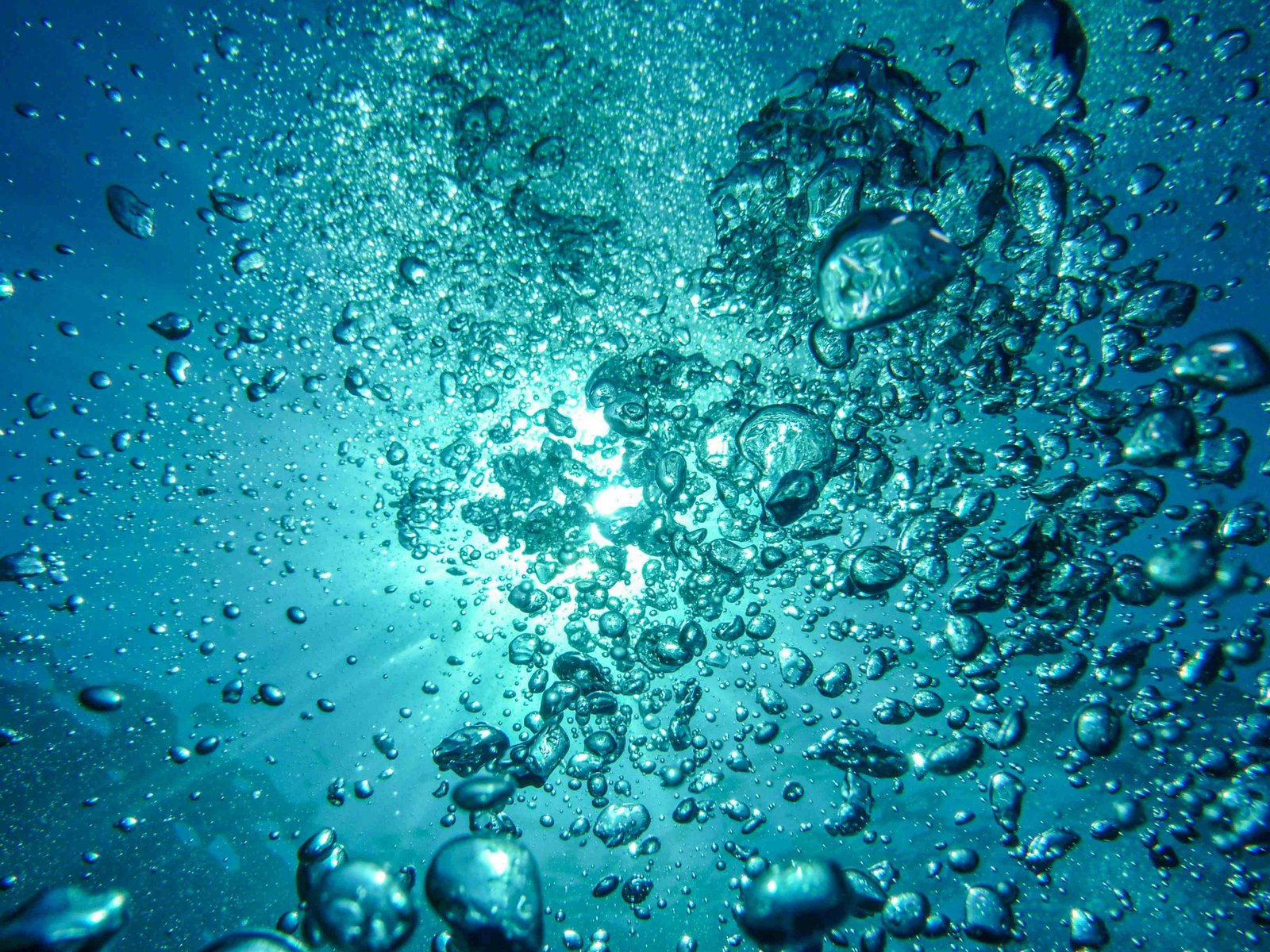 Water bubbles — pure water treatment in Central Florida